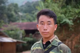 Trưởng bản Mùa A Thi: Ánh sáng của tri thức là con đường ngắn nhất giúp vượt núi đồi