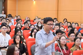 Hành trình lội ngược dòng của thủ khoa Bác sĩ nội trú