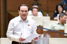 PGS.TS.BS Nguyễn Công Hoàng, tận tâm từ bệnh viện đến nghị trường Quốc hội