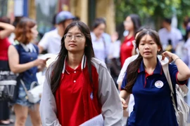 Toán chuyên lớp 10 Hà Nội: Dự đoán nhiều điểm 9, 10