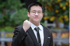 Bất ngờ cách học của nam sinh đạt 10 điểm Toán chuyên