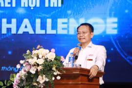 TS Phạm Xuân Khánh: Đừng nghĩ ‘không đỗ đại học mới học nghề’