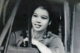 Gặp 'hoa khôi' trung đội nữ lái xe Trường Sơn, ký ức một thời hào hùng