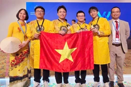 Việt Nam có 2 HCV lọt top 10 Olympic Hóa học Quốc tế 