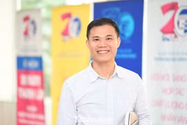 Tiến sĩ 9X về nước tạo AI "soi" lỗ hổng bảo mật