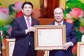 AHLĐ Nguyễn Huy Quý, phát triển doanh nghiệp từ nền tảng phụng sự