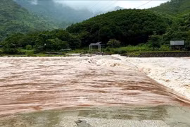 Mưa lớn ở Bắc Bộ, Thanh Hóa, cảnh báo lũ quét, sạt lở đất 