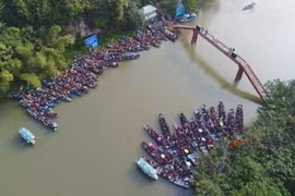 Lễ hội Chùa Hương 2026 đón lượng khách kỷ lục đầu năm mới