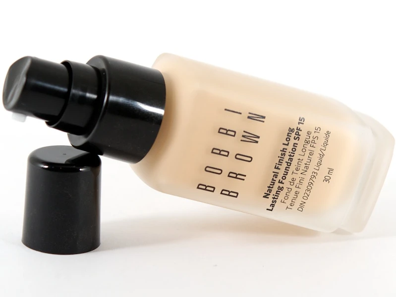 9 kem nền là cứu tinh cho làn da siêu dầu mùa nóng