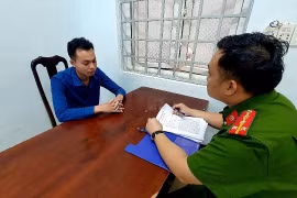 Bắt đối tượng dùng clip nhạy cảm tống tiền phụ nữ 