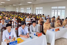  Kỳ sát hạch lái xe đầu tiên do Công an Đắk Lắk tổ chức