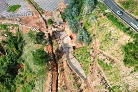 Công trình trên taluy âm đèo Tà Nung tiềm ẩn nguy cơ sạt lở mùa mưa