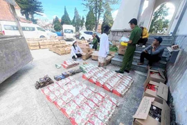 Lâm Đồng phát hiện hơn 7 tấn cà phê trộn đậu nành, hương liệu