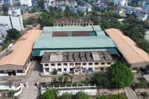 Cận cảnh nhà xưởng sản xuất nhôm kính trái phép ở Hà Nội