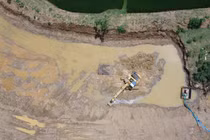 Hòa Bình tạm dừng thi công dự án nạo vét suối Trò