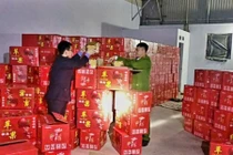 Mua bán hơn 11 tấn pháo hoa nổ, 5 người nhận kết đắng