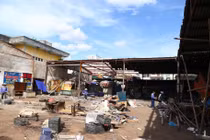 Xót xa chợ Ga Vinh đổ nát sau bão