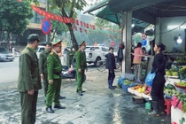 Hà Nội đồng loạt ra quân giành lại vỉa hè, lòng đường