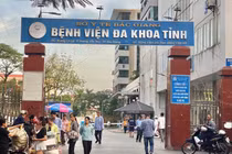 Tạm đình chỉ 3 cán bộ Bệnh viện Bắc Ninh vụ xe cấp cứu thu 21 triệu