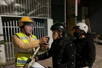 Cảnh sát giao thông xử lý gần 2.500 trường hợp vi phạm nồng độ cồn