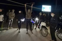 Công an Lào Cai xử lý nhóm thanh thiếu niên tụ tập gây mất trật tự