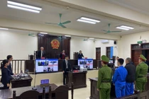 Đôi bạn cùng đi tù vì mua bán trái phép chất ma túy