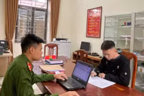 Mâu thuẫn trên bàn nhậu, lấy dao chém bạn