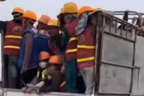 Xử lý tài xế chở công nhân chen chúc trên thùng xe tải ở Bắc Ninh