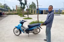 Công an bắt kẻ nghiện ma túy trộm xe máy lấy tiền hút chích