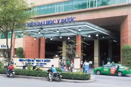 Nam Trung trúng gói thầu BV ĐHYD TPHCM: Một mình một ngựa, tiết kiệm 95 nghìn đồng?