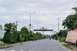 Đồng Tháp phê duyệt E-HSMT gói thầu xây dựng đường ĐT.841 và đường C1