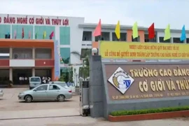 Thành Phát trúng gói thầu 1,4 tỷ tại Trường CĐ Cơ giới và Thủy lợi: Sáu đối thủ bị loại vì kỹ thuật