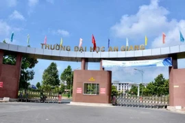 Gói thầu hơn 11 tỷ đồng ở An Giang: "Tân binh" Bất động sản 007 là ai?