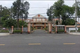 Công ty Hòa Ân 'một mình một ngựa' trúng thầu tại Vĩnh Long: Tiết kiệm nhỏ giọt?