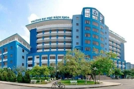 Xây dựng Nova trúng thầu gần 13 tỷ tại ĐH Bách Khoa TP.HCM có gì "đặc biệt"?