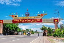 Gói thầu trang trí Tết hơn 1,4 tỷ tại xã Lộc Ninh về tay Công ty Văn Tòng