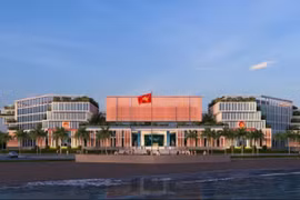 Gói thầu nội thất 69 tỷ ở Khánh Hòa: 7 nhà thầu dự, 6 đơn vị "ngã ngựa" 