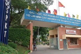 Trường ĐH SPKT TP HCM: Bảo Anh trúng 9/9 gói thầu, đối thủ duy nhất trượt vì lỗi cơ bản