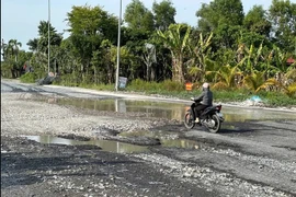 Sở Xây dựng Đồng Tháp: Nhà thầu Minh Mẫn giảm giá gần 20% tại gói thầu sửa chữa đường ĐT.848