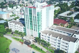 Gói thầu hơn 11 tỷ tại ĐH Sư phạm Kỹ thuật: Đối thủ chào giá siêu rẻ "ngã ngựa" vì lỗi sơ đẳng