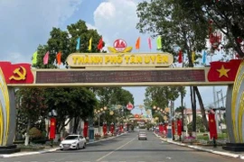 3 nhà thầu cạnh tranh gói thầu xây dựng hoa viên