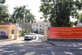 Chơn Thành: Công ty Thế Điệp trúng liền 2 gói thầu làm đường trong một ngày