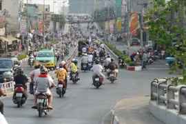 TP HCM: Gói thầu sửa chữa đường Phạm Hùng hơn 12 tỷ về tay Công ty Bình Hưng