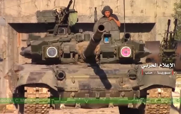 Nóng: SAA điều 20 xe tăng T-90 tiêu diệt 500 phiến quân, đập tan cuộc tiến công vào Idlib