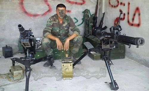 Bị tập kích, quân đội Syria tháo chạy bỏ lại cả "hàng nóng" Nga vừa tăng viện