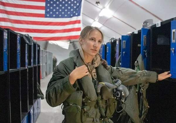 Tài năng nữ phi công tiêm kích F-35A đầu tiên của Không quân Mỹ