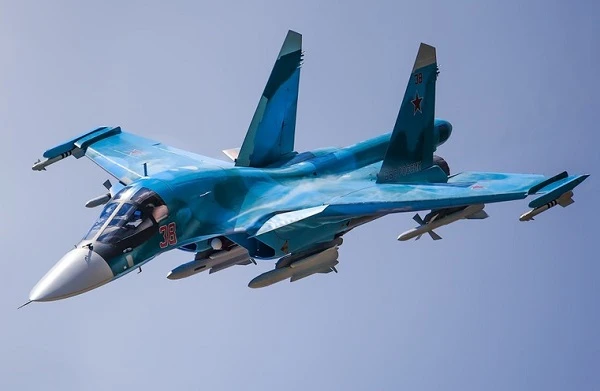Quân đội Nga bất ngờ đặt hàng số lượng lớn "Thú mỏ vịt" Su-34M