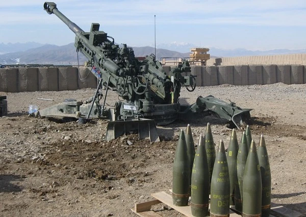 Mỹ dùng lựu pháo M777 bảo vệ mỏ dầu ở Syria khiến Nga tức giận