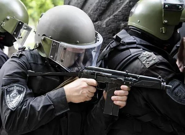 Súng trường tí hon "thiên biến vạn hóa" cực độc của đặc nhiệm Nga