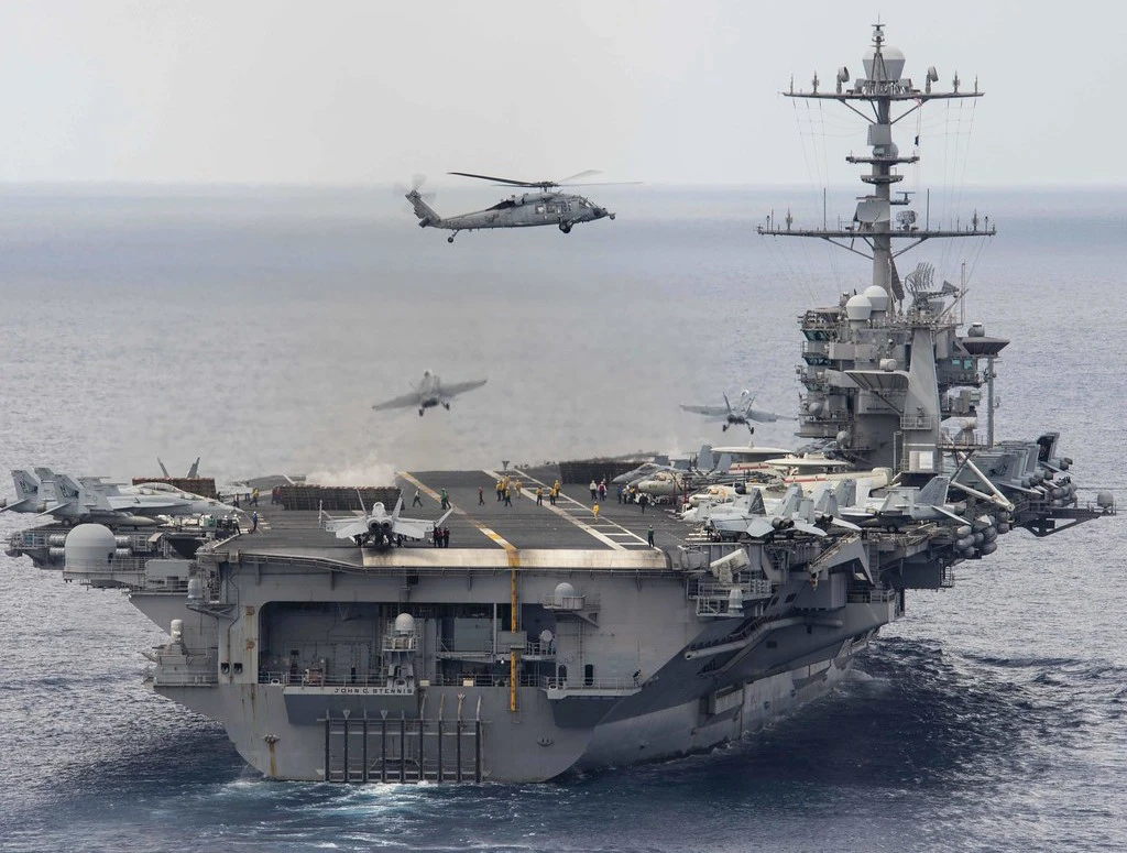 Nếu đối đầu, tàu sân bay Trung Quốc sẽ "không có cửa" thắng Mỹ 